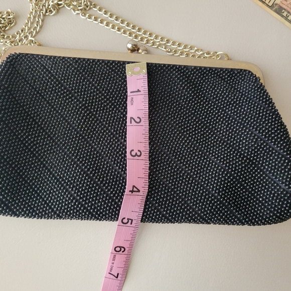 Vintage Beaded Black Clutch Bag Silver Chain Strap ~ 1960? ~ Made in Hong Kong - Picture 14 of 16